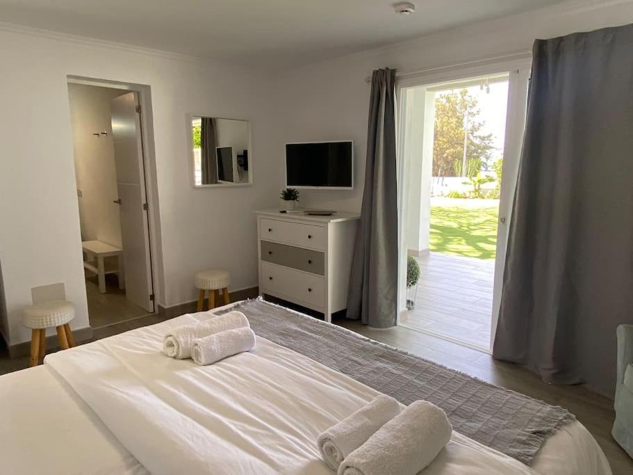 Malibu Ocean Villa 산타크루스데 테네리페 외부 사진